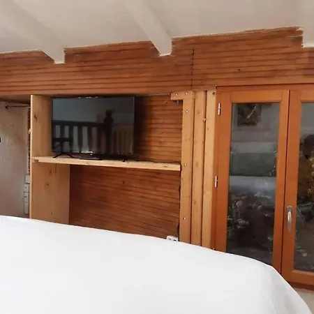 Garden Annexe 2